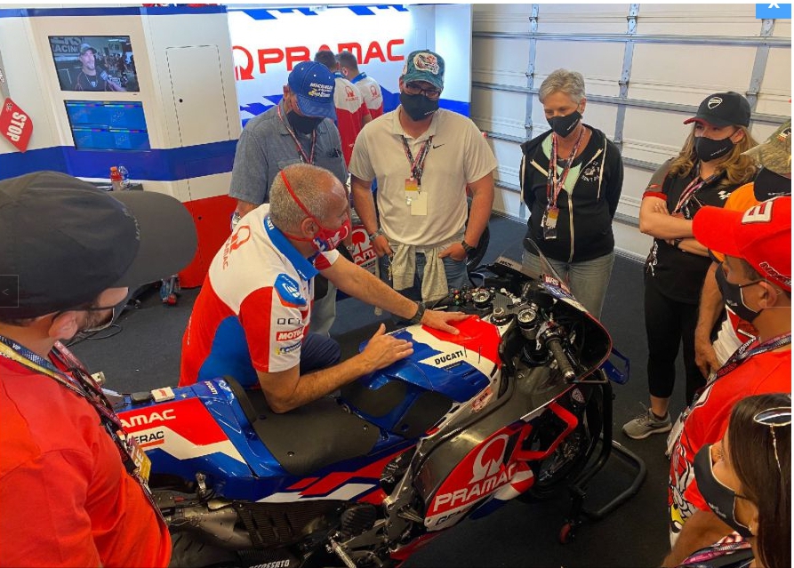 motoGP Premier garage Tour