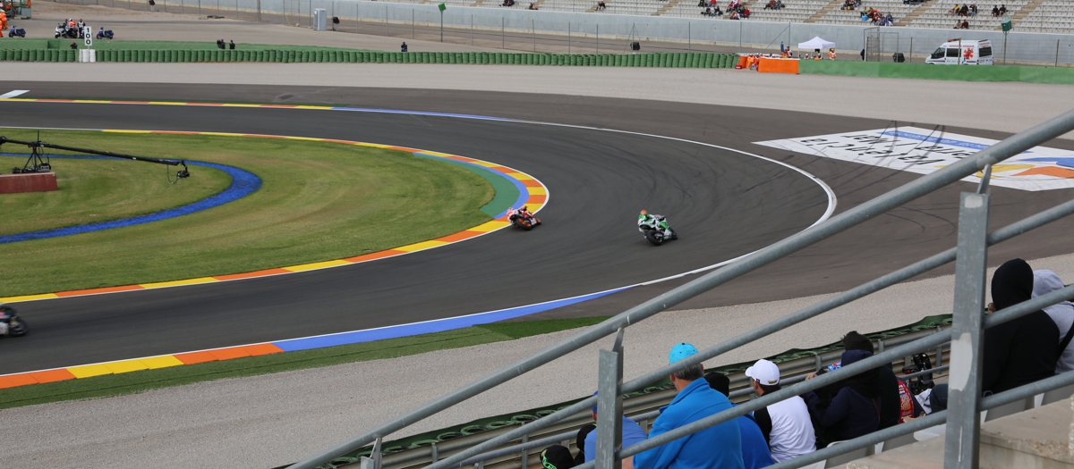 Tribune Jaune MotoGP Valence